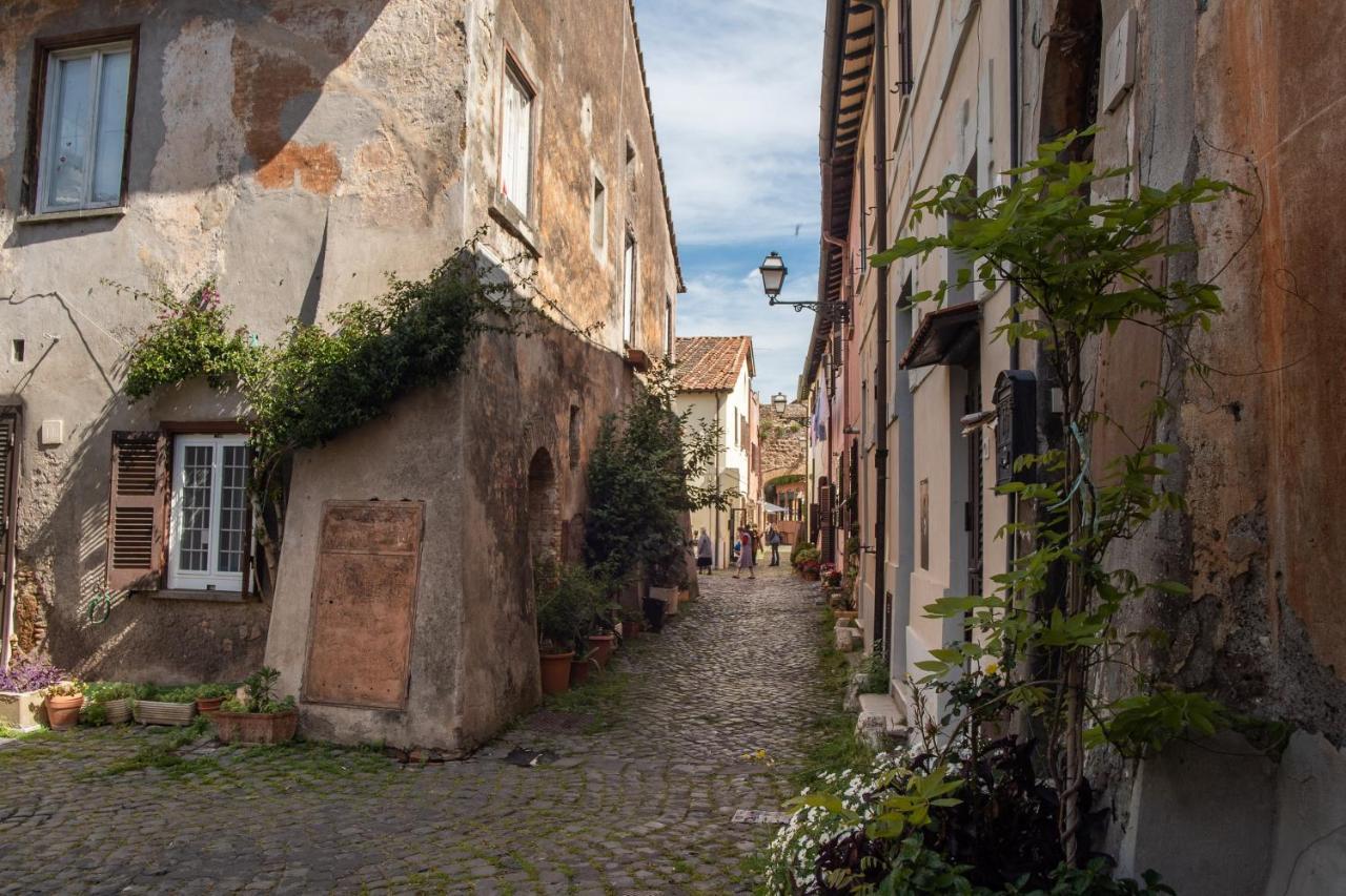 La Casa Nel Borgo Di Ostia Antica Apartment Luaran gambar